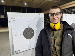 Ostre strzelanie kadetów z ZS nr 1 z Bratoszewic