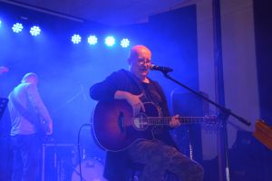 Koncert mikołajkowy PIOTR BUKARTYK i Zespół AJAGORE