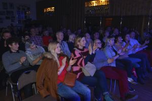 Koncert mikołajkowy PIOTR BUKARTYK i Zespół AJAGORE