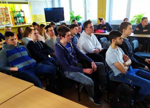 Dlaczego warto studiować w uczelniach wojskowych ??