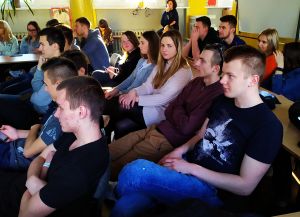 Dlaczego warto studiować w uczelniach wojskowych ??