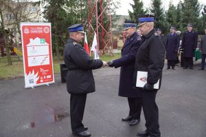 Nowy samochód rozpoznawczo-ratowniczy dla JRG w Strykowie.