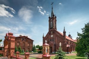 Parafia Kościoła Starokatolickiego Mariawitów pod wezwaniem św. Anny i św. Marcina w Strykowie