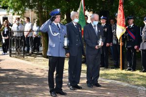 81. Rocznica Bitwy nad Bzurą - składanie kwiatów pod pomnikiem