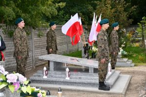 81 ROCZNICA NAPAŚCI ZSRR NA POLSKĘ - uczestnicy uroczystości