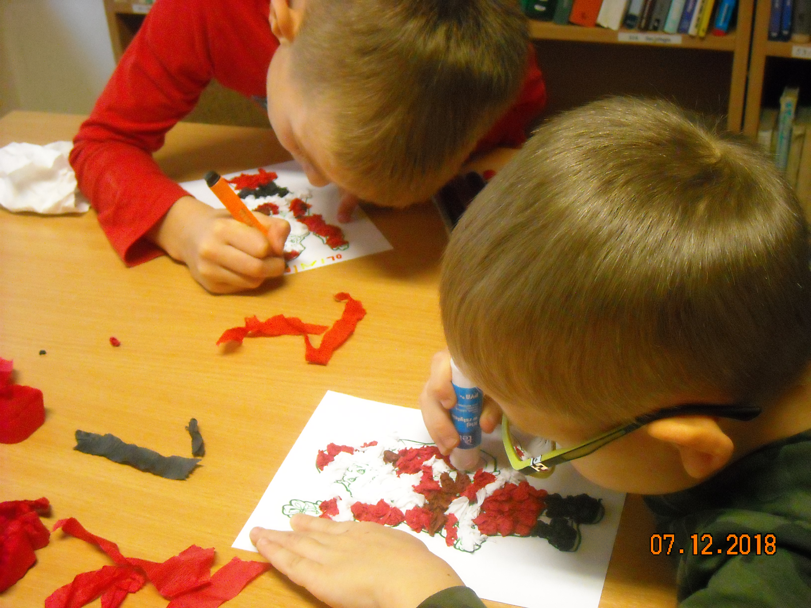 Mikołajki w bibliotece w Niesułkowie Kolonii