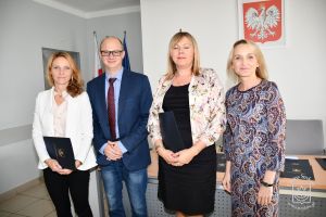 Nagrody Burmistrza Strykowa z okazji Dnia Edukacji Narodowej