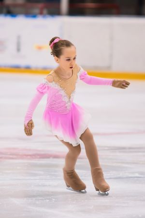 Selena Habigier podczas występu na lodzie