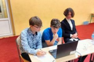 Konkurs „Maths Games” pod Honorowym Patronatem Burmistrza Strykowa w SP w Niesułkowie