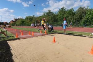 Czwórbój lekkoatletyczny  -  zawody powiatowe w Aleksandrowie Łódzkim