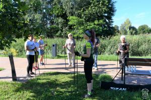Warsztaty Nordic Walking w parku nad Moszczenicą