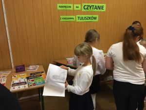 Międzynarodowy Miesiąc Bibliotek Szkolnych w SP Niesułków
