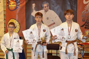 Klub Łódzkie Centrum Okinawa Shorin-Ryu Karate i Kobudo ,,BUSHI"