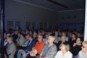Koncert i otwarcie wystawy w DK Niesułków