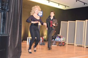 Koncert i otwarcie wystawy w DK Niesułków