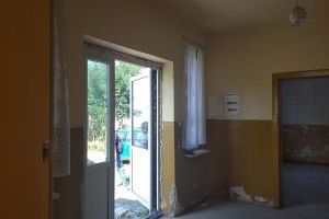 Świetlica wiejska w Pludwinach przed remontem