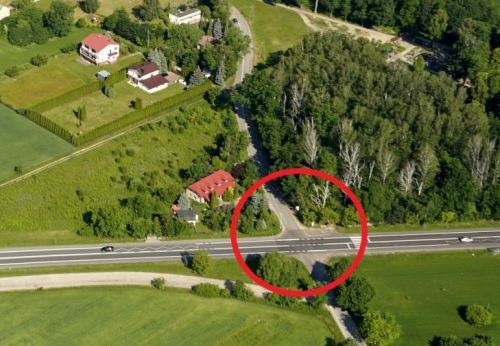 Widok z lotu ptaka na skrzyżowanie DK 14 z drogą powiatową Dobra-Michałówek
