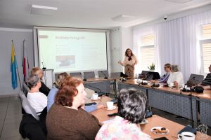 Warsztaty fotograficzne Strykowskiej Akademii Seniora, Stryków 17.04.2023