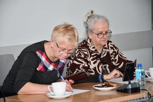 Warsztaty fotograficzne Strykowskiej Akademii Seniora, Stryków 17.04.2023