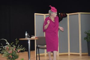 Spotkanie z Anną Seniuk w Domu Kultury w Niesułkowie