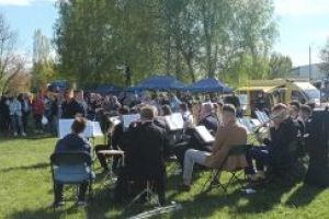 Biało-czerwona majówka nad zalewem w Strykowie