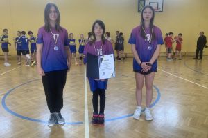 Gminne Igrzyska Dzieci i Młodzieży Szkolnej w koszykówce - SP Niesułków 2023