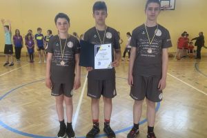 Gminne Igrzyska Dzieci i Młodzieży Szkolnej w koszykówce - SP Niesułków 2023