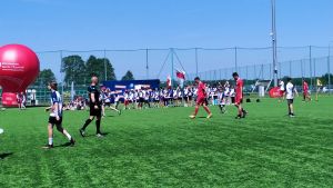 Impreza "Bądź aktywny w Dniu Dziecka" z udziałem SKS Bratoszewice, SKS Dobra i SKS Niesułków