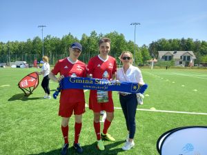 Impreza "Bądź aktywny w Dniu Dziecka" z udziałem SKS Bratoszewice, SKS Dobra i SKS Niesułków