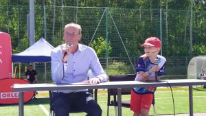 Impreza "Bądź aktywny w Dniu Dziecka" z udziałem SKS Bratoszewice, SKS Dobra i SKS Niesułków