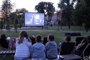 Kino plenerowe w parku nad Moszczenicą, 07.07.2023