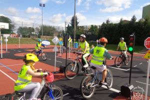 Festyn rowerowy Bezpieczny Rowerzysta na Orliku