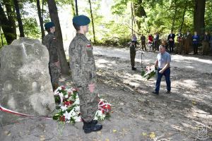 Odsłonięcie tablicy pamiątkowej w Dobieszkowie