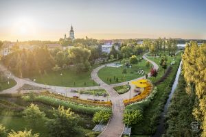 Stryków z lotu ptaka - park nad Moszczenicą