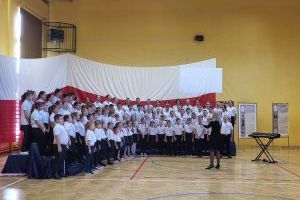 Gala wręczenia nagród Ogólnopolskiego Konkursu „Do Hymnu!”, delegacja SP w Niesułkowie, 30.11.23 Warszawa