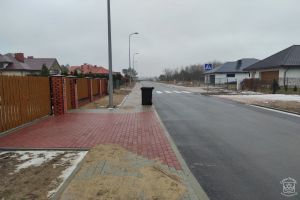 Budowa ulic Słonecznej i Akacjowej w Strykowie, po wykonaniu prac budowlanych