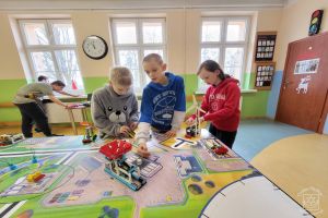 Robotyka i programowanie z LEGO w szkołach