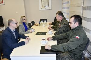 Na zdjęciu: Burmistrz Strykowa Witold Kosmowski, Zastępca Burmistrza Strykowa Tamara Barańska - Kiemaczyńska, dowódca 9...