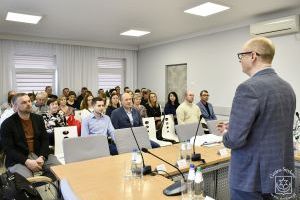 Pierwsza narada sołecka w kadencji 2024-2028. Do Sołtysów i Przewodniczących Zarządów Osiedli zwraca się Burmistrz Strykowa...