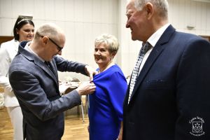 Uroczystość wręczenia medali "Za Długoletnie Pożycie Małżeńskie" w Gminie Stryków