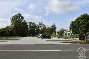 Nowy parking przy ul. Kościuszki w Strykowie, inwestycja zrealizowana w 2023 r.