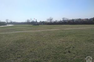 Budowa parkingu przy Pomniku Niepodległości - przed rozpoczęciem prac budowlanych przy Pomniku