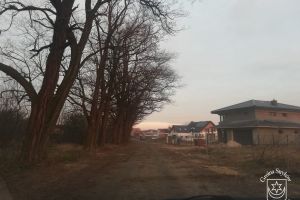 Budowa ulic Słonecznej i Akacjowej w Strykowie, przed rozpoczęciem prac budowlanych