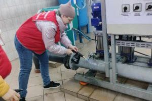 Uczniowie SP Niesułków z wizytą na terenie SUW Niesułków