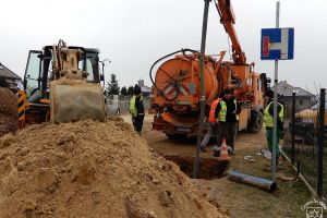 Rozbudowa SUW w Kiełminie wraz z siecią wodociągową, w trakcie budowy odcinka sieci wodociągowej wraz z przyłączami