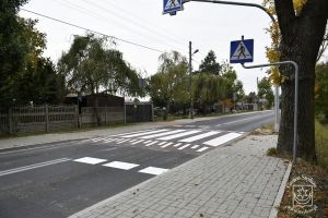 Budowa podwyższonego przejścia dla pieszych na ul. Brzezińskiej - stan po zakończeniu inwestycji