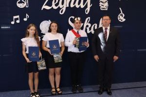 Uroczyste akademie kończące rok szkolny 2023/2024