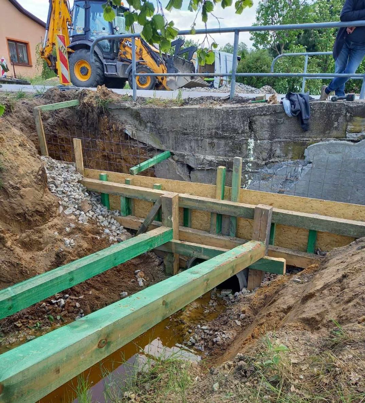 Remont przepustu w Ługach – 50 000,00 zł