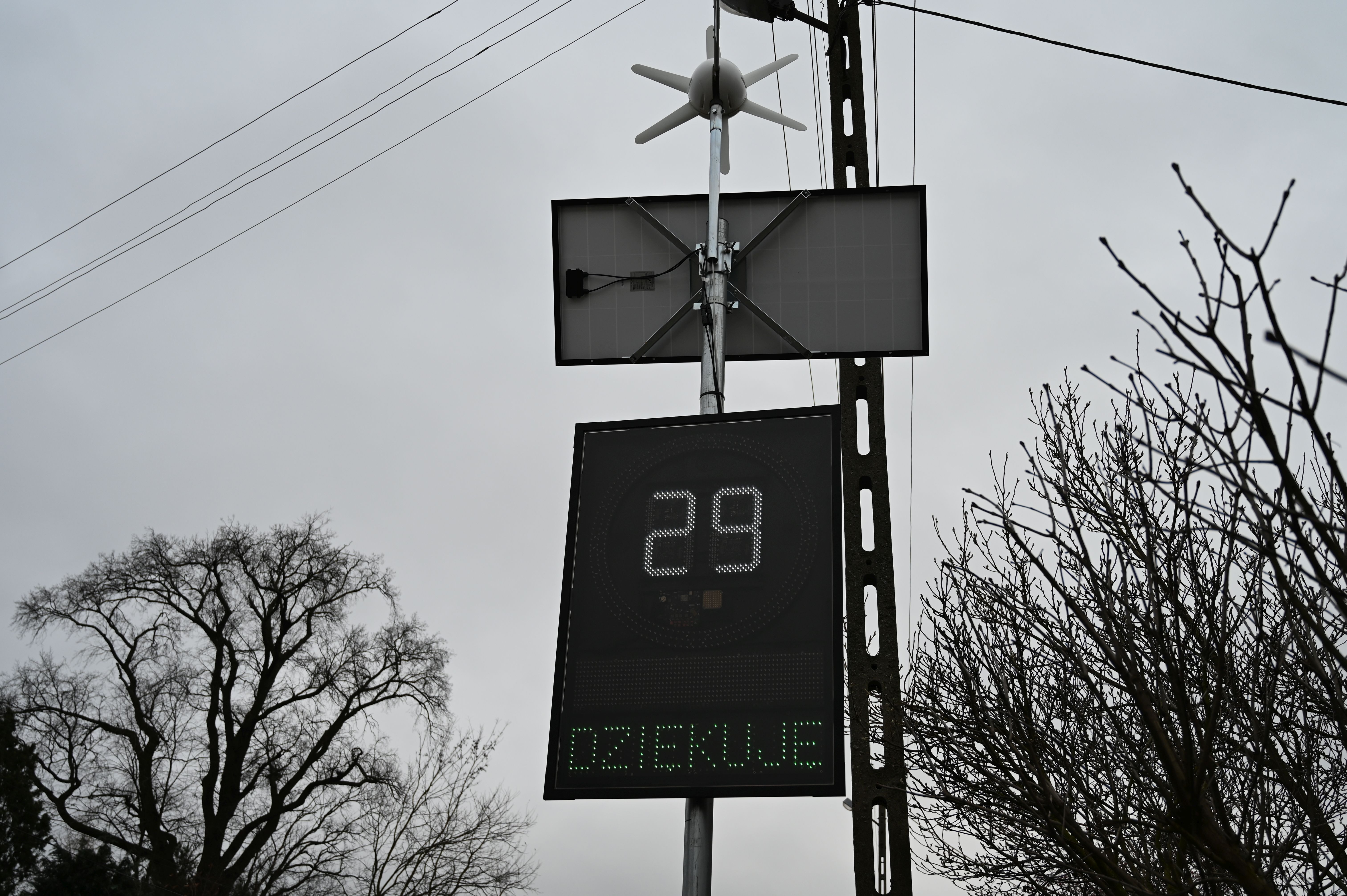 Wyświetlacz prędkości na ul. Kolejowej
