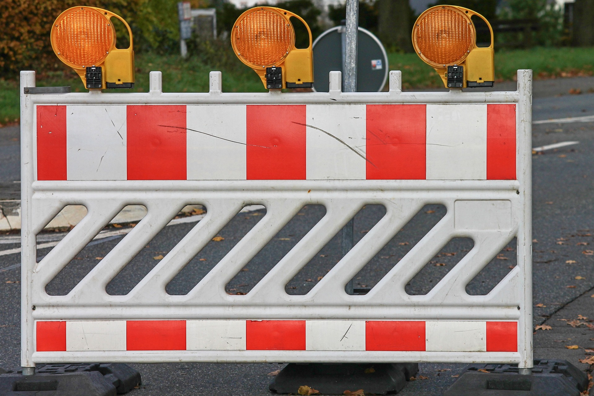 Uwaga! Utrudnienia w ruchu i funkcjonowaniu komunikacji gminnej.
